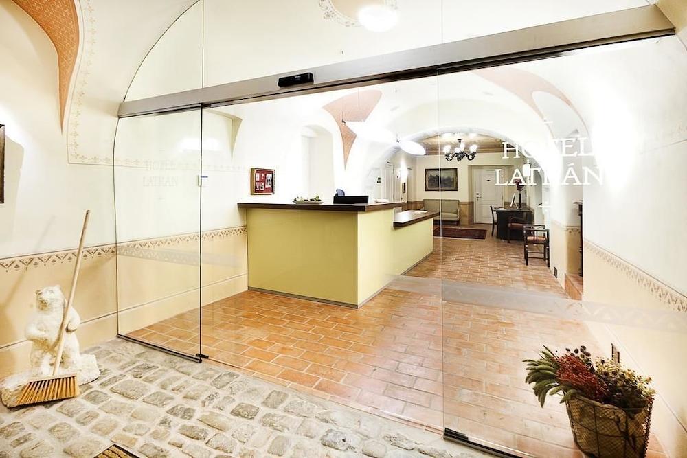 Hotel Latrán Český Krumlov Esterno foto
