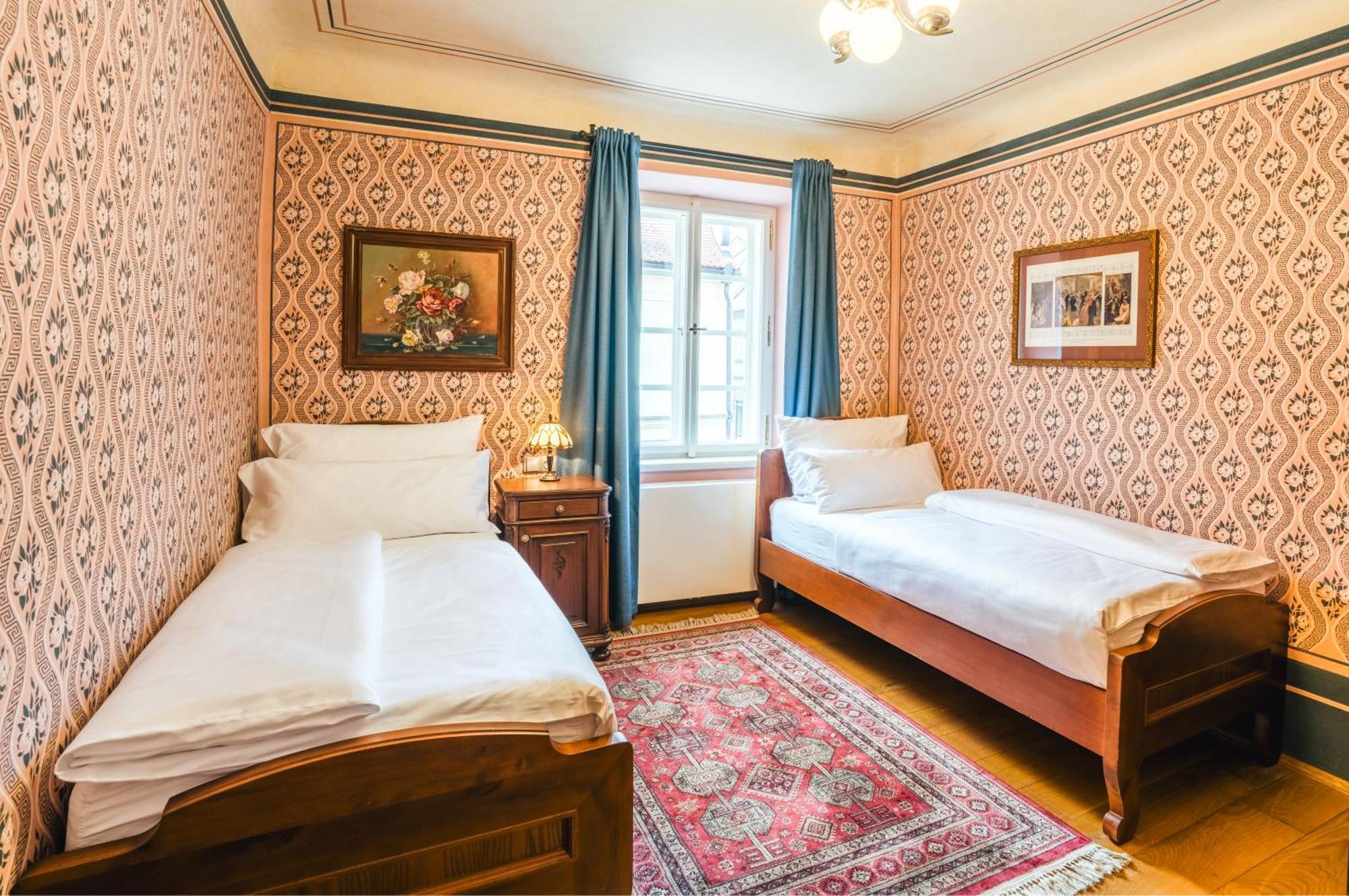 Hotel Latrán Český Krumlov Esterno foto