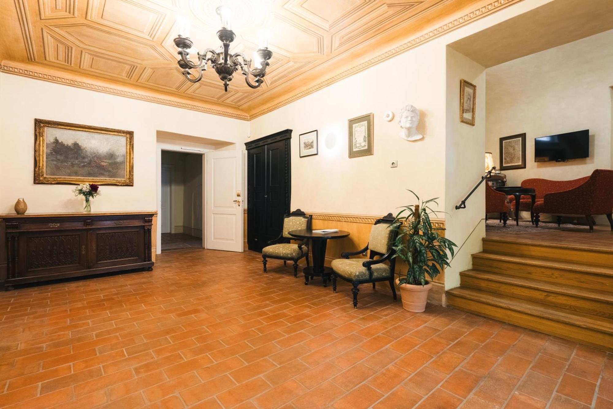 Hotel Latrán Český Krumlov Esterno foto