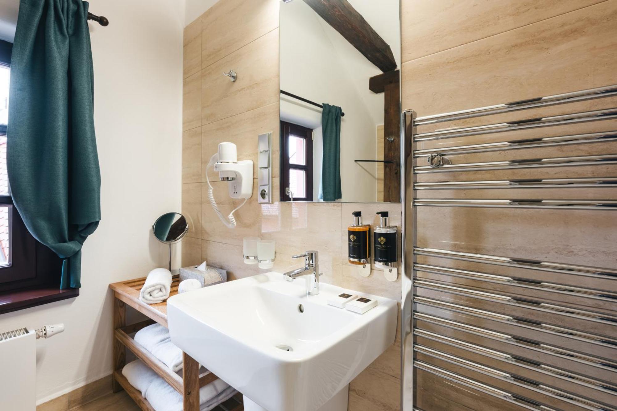 Hotel Latrán Český Krumlov Esterno foto