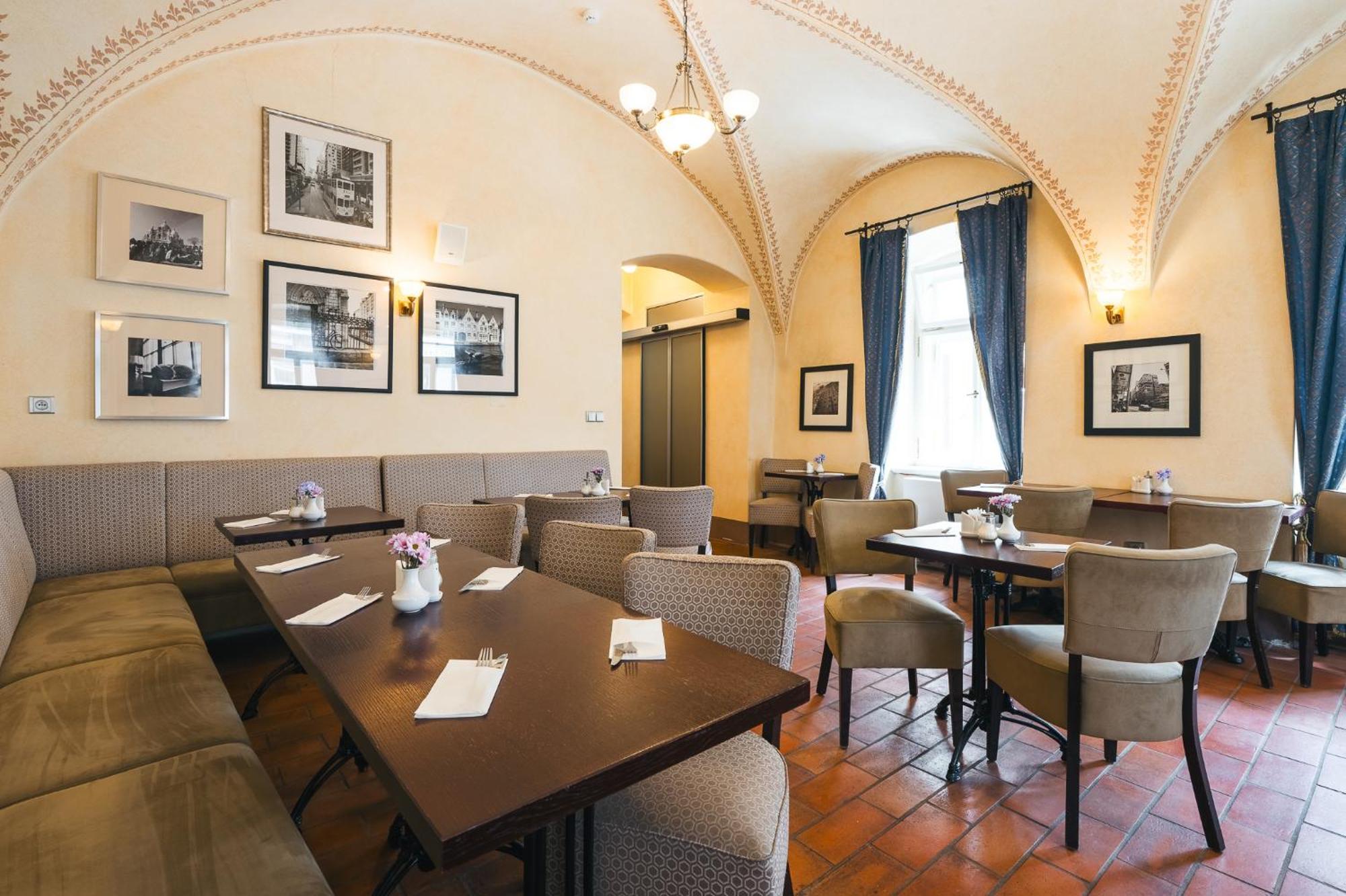 Hotel Latrán Český Krumlov Esterno foto
